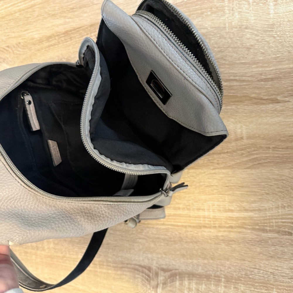Compact Neutral Leather Mini Backpack - Picture 3 of 7